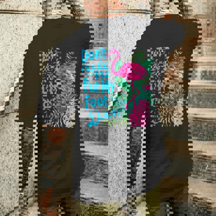 ピンクのフラミンゴ メンズTシャツ バックプリント 彼への贈り物