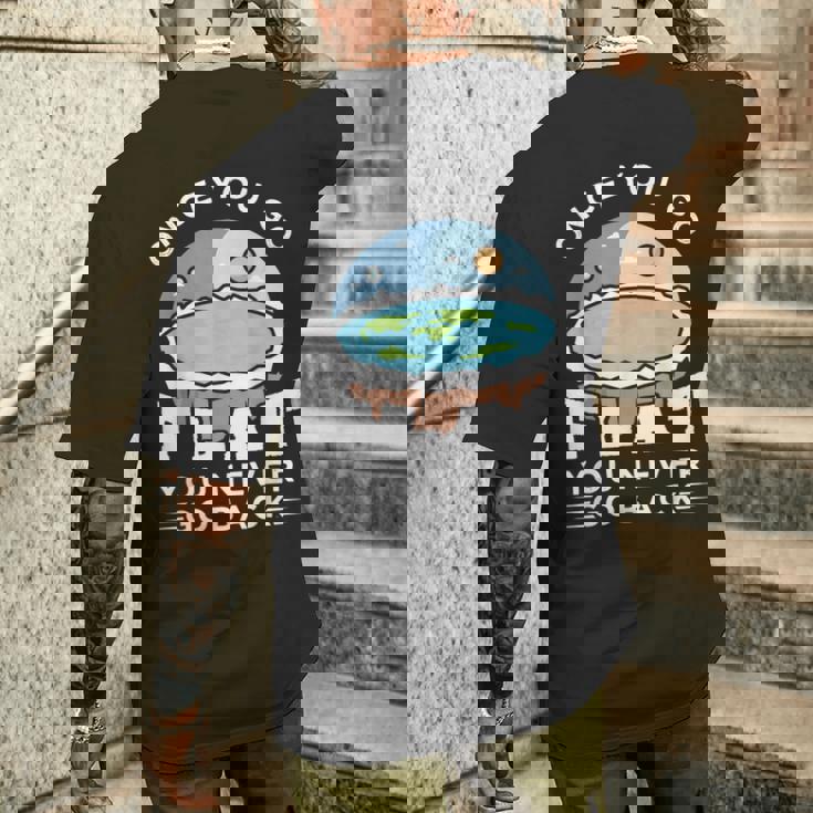 フラットアースデザインのアイデア 一度行けばフラット陰謀論 メンズTシャツ バックプリント 彼への贈り物