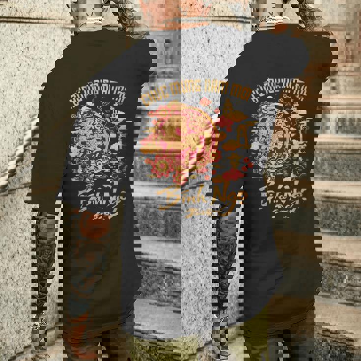 ベトナム旧正月2026ビンゴチャクムンナムモイ。 メンズTシャツ バックプリント 彼への贈り物