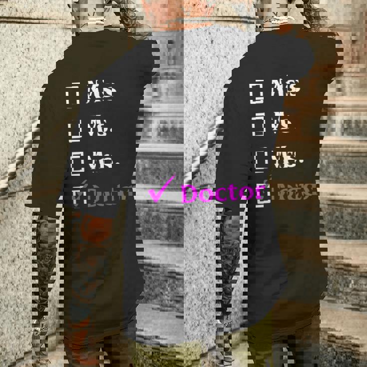 ミス・ミセス・ドクター メンズTシャツ バックプリント 彼への贈り物