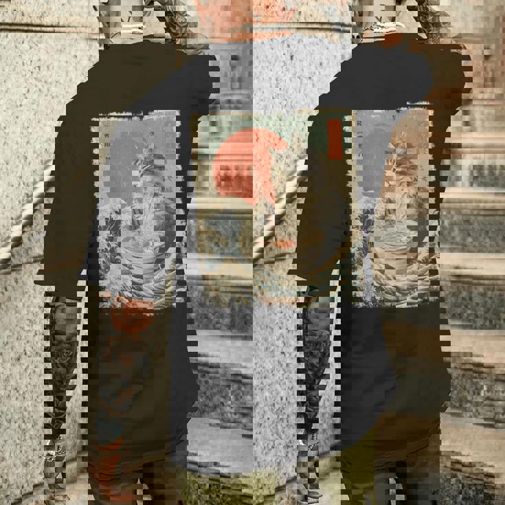 メインクーン 猫 ヴィンテージ ラーメン 和麺 メンズTシャツ バックプリント 彼への贈り物