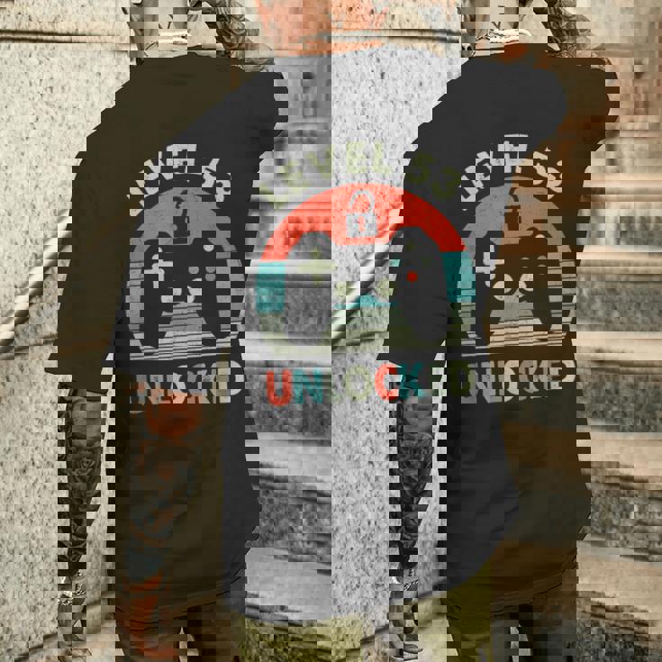 レベル53アンロック レトロヴィンテージゲーム53歳の誕生日ゲーマー メンズTシャツ バックプリント 彼への贈り物