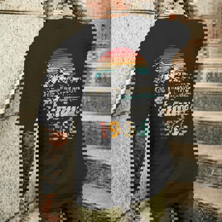 ヴィンテージ 1966 誕生日 60年 マウンテン レトロ メンズTシャツ バックプリント 彼への贈り物