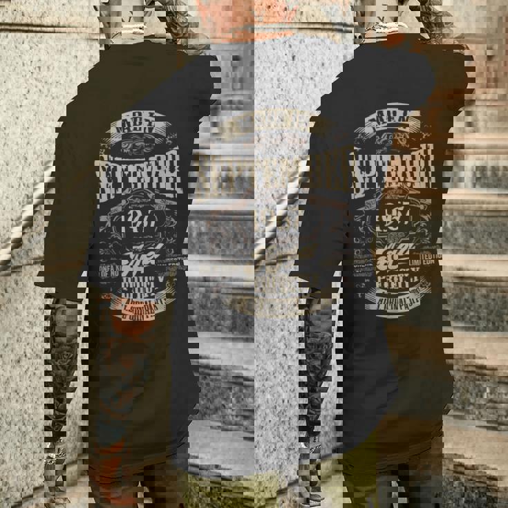 ヴィンテージ還暦伝説 1967年9月 60歳の贈り物 メンズTシャツ バックプリント 彼への贈り物