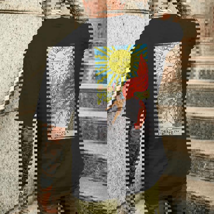 太陽のタロットカード メンズTシャツ バックプリント 彼への贈り物