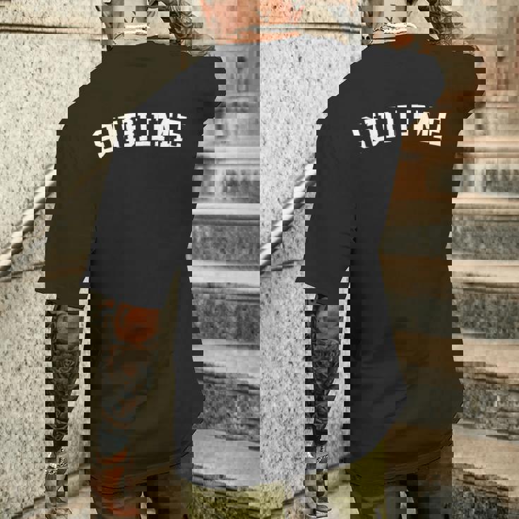 崇高な メンズTシャツ バックプリント 彼への贈り物