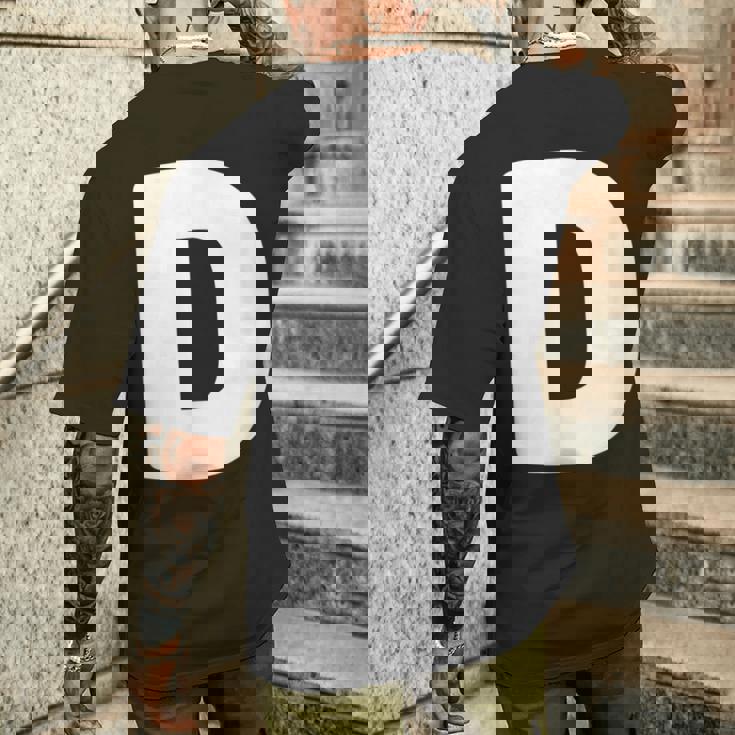 文字d 大文字 アルファベット モノグラム イニシャル メンズTシャツ バックプリント 彼への贈り物