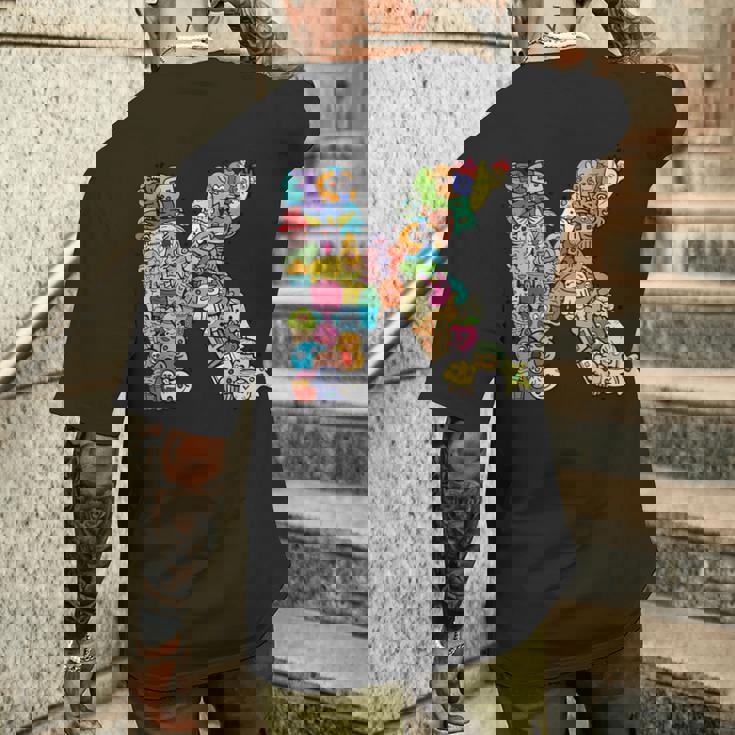 文字k Monsters アルファベットネーム イニシャル キュート モノグラム メンズTシャツ バックプリント 彼への贈り物