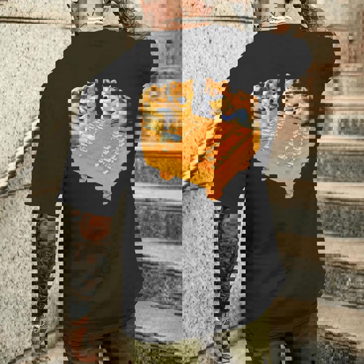 柴犬 将棋 イヌ 面白いtシャツ おもしろ 面白い 服 グッズ ネタ ウケ狙い メンズ 棋士 おもしろグッズ 長袖tシャツ メンズTシャツ バックプリント 彼への贈り物