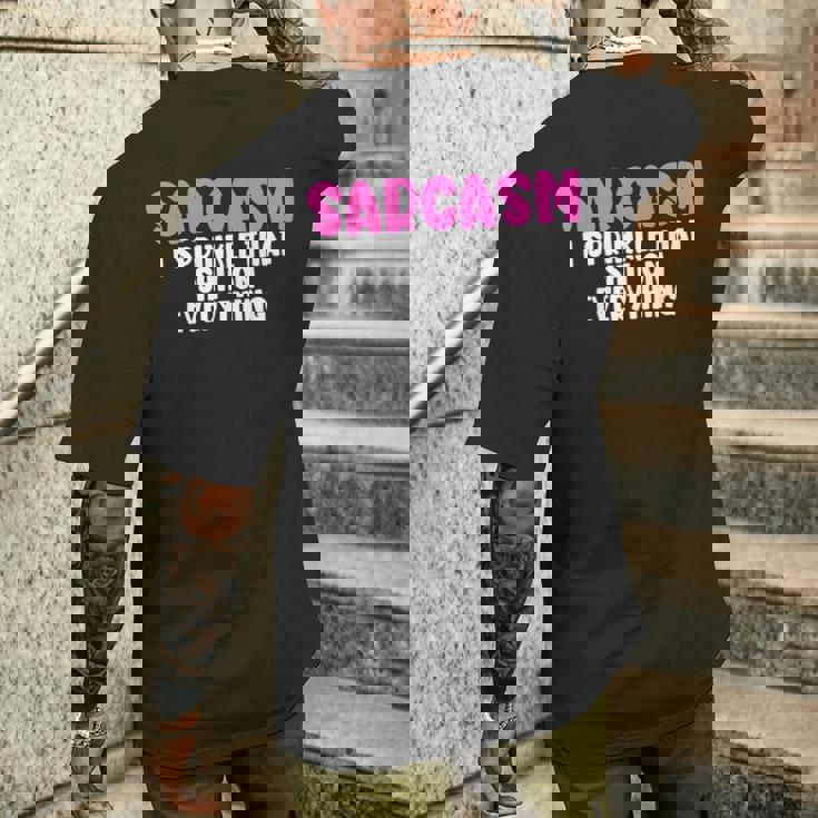 皮肉、何にでもクソをまき散らす面白いユーモア メンズTシャツ バックプリント 彼への贈り物