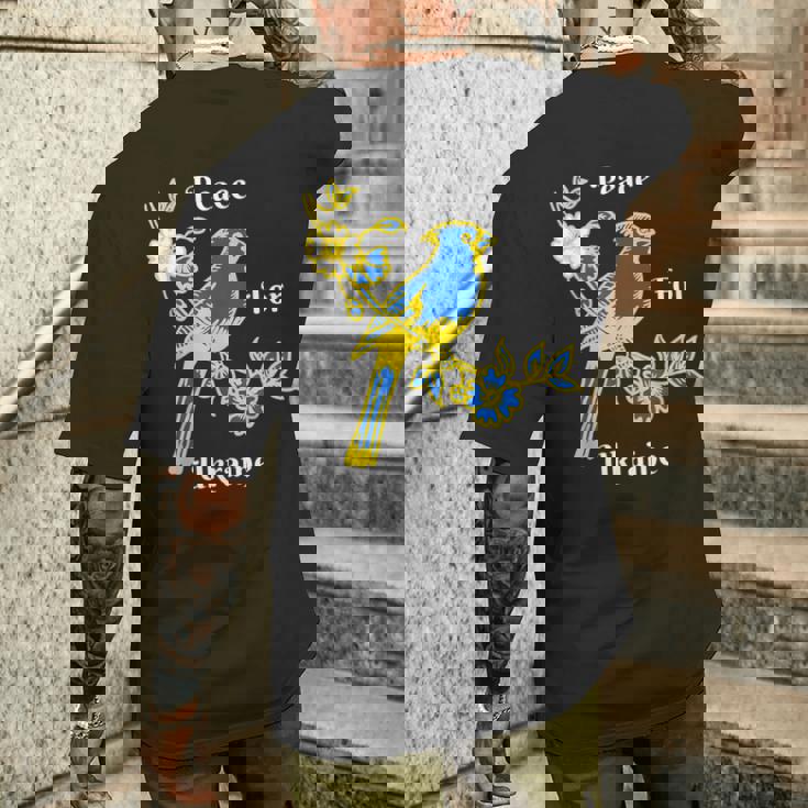 私はウクライナの旗と共に立つ ウクライナを支持する メンズTシャツ バックプリント 彼への贈り物