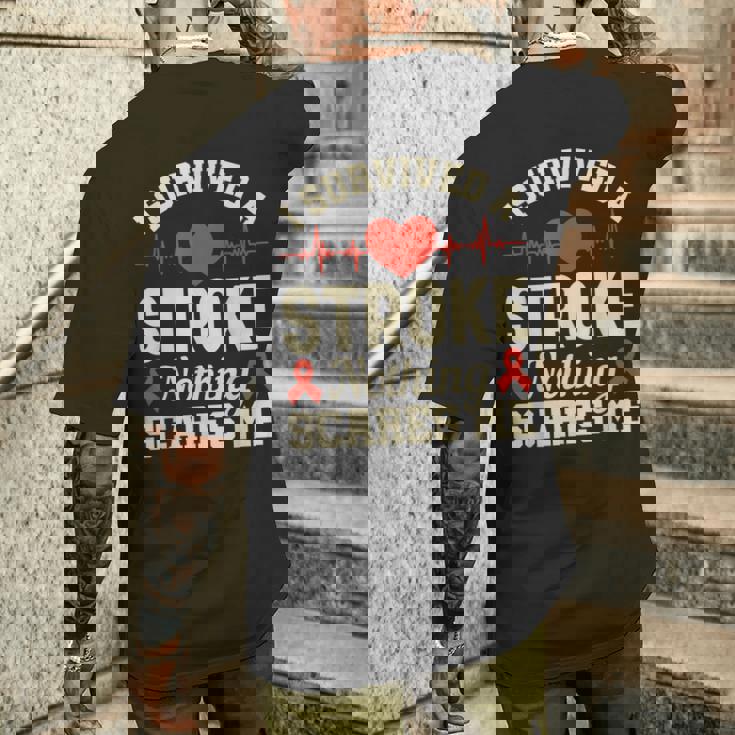 私は脳卒中を生き延びました何も私を怖がらせません-脳卒中の認識 メンズTシャツ バックプリント 彼への贈り物