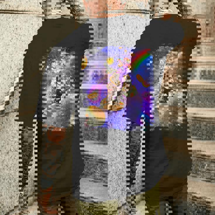 虹銀河のホットドッグに乗る宇宙の猫 メンズTシャツ バックプリント 彼への贈り物