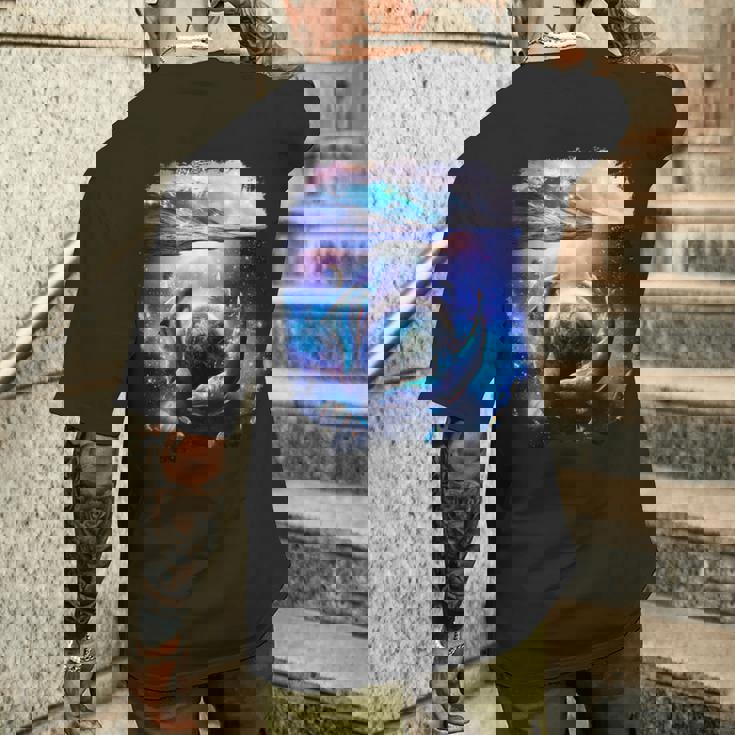 銀河 イルカ 宇宙 地球 海 メンズTシャツ バックプリント 彼への贈り物