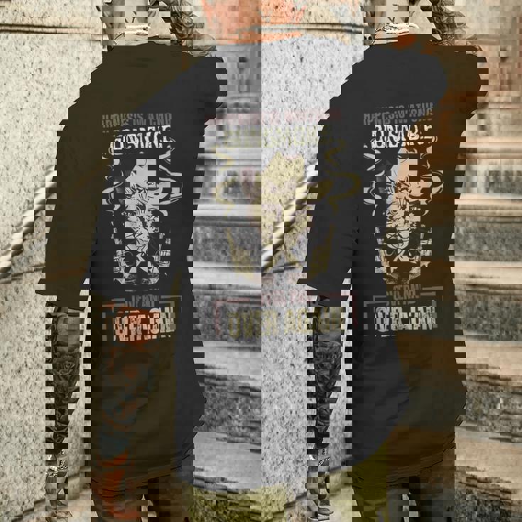 面白い幸せはガンスモークを何度も見ていることです メンズTシャツ バックプリント 彼への贈り物