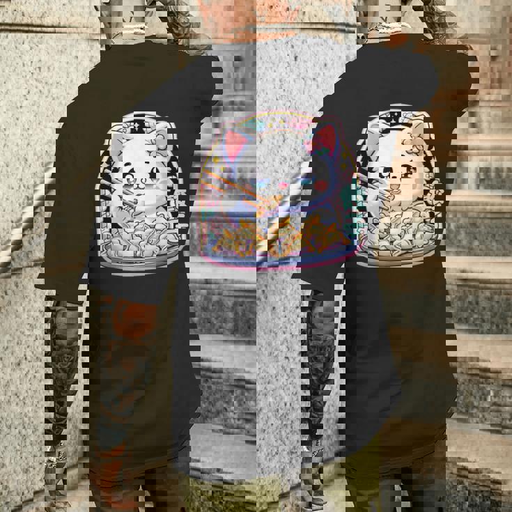 餃子、餃子を食べるカワイイ猫、餃子 メンズTシャツ バックプリント 彼への贈り物