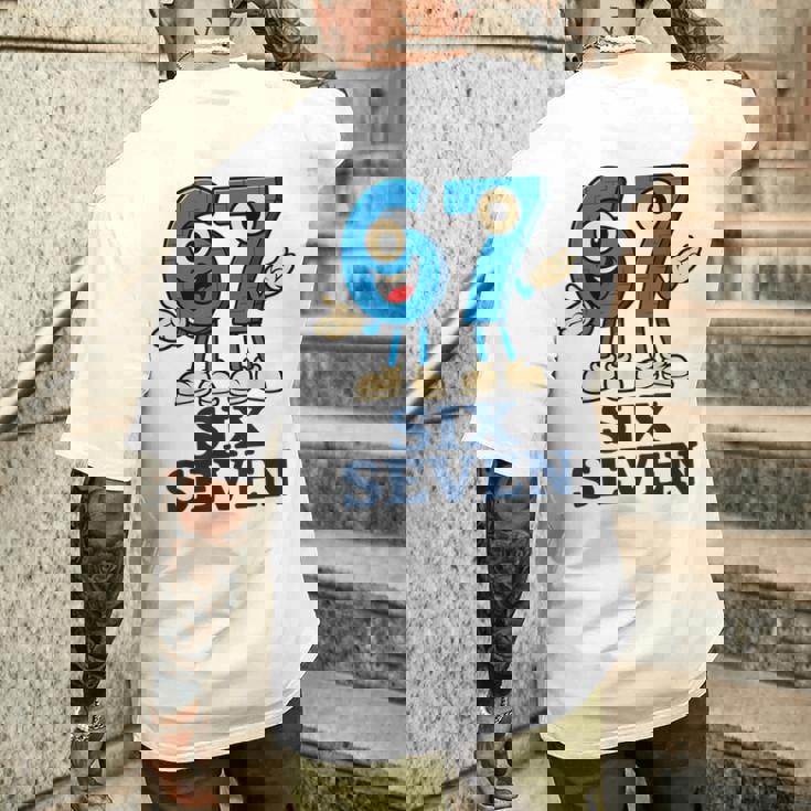 67 シックスセブン 6-7 Gen Alpha イタリアンブレインロットゲームミーム メンズTシャツ バックプリント 彼への贈り物