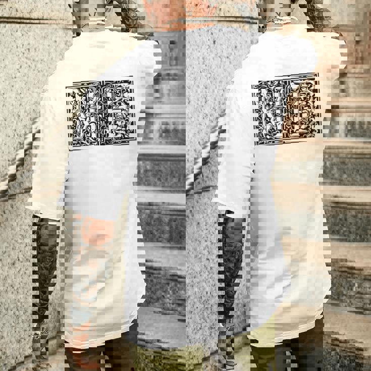 Mf イニシャルm F 名前 姓 オノマスティクス オノマトジー メンズTシャツ バックプリント 彼への贈り物