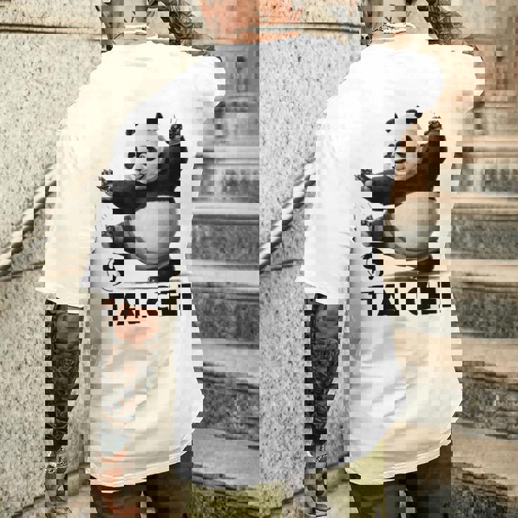 おもしろパンダ 動物 太極拳 格闘技 陰陽バランス メンズTシャツ バックプリント 彼への贈り物