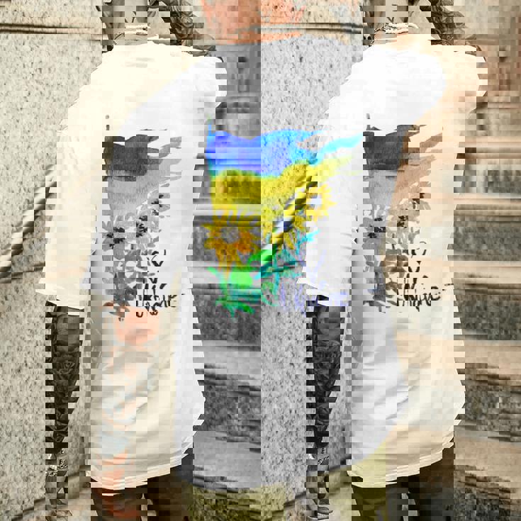 ウクライナ国旗 ひまわりの愛 ウクライナの強い服 メンズTシャツ バックプリント 彼への贈り物