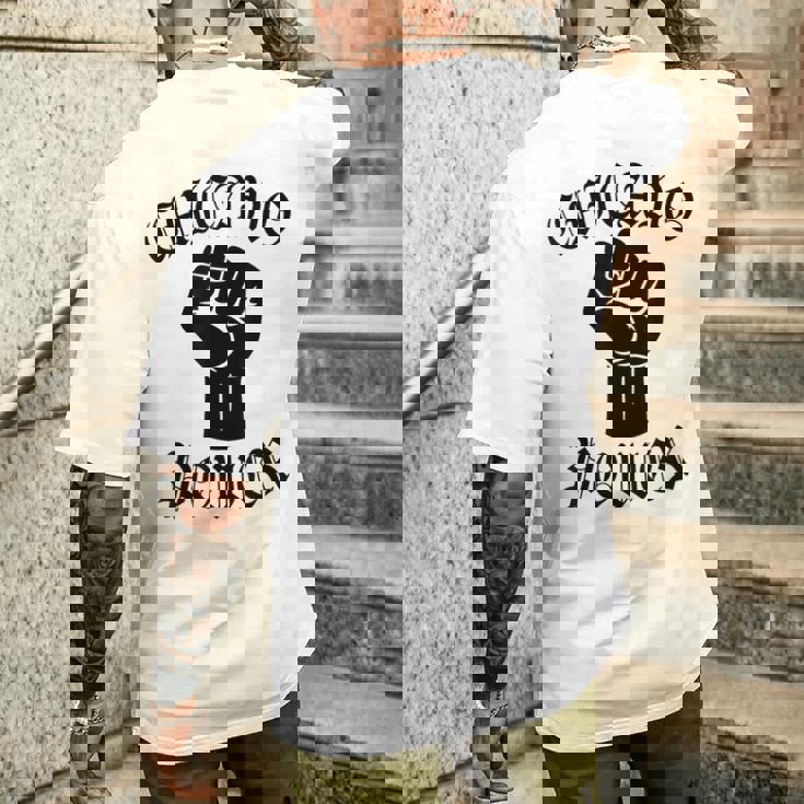 チカーノパワー メキシコ メキシコ ラティーナ ラテンクス ラザノ ラ ミグラ メンズTシャツ バックプリント 彼への贈り物