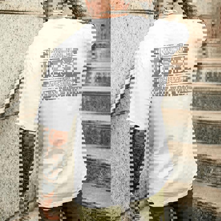 ディーゼルカフェインで走るトラック運転手 メンズTシャツ バックプリント 彼への贈り物