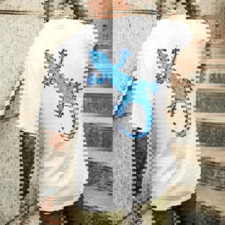 トライバル バティック パターン ヤモリトカゲ デニムブルーtシャツ メンズTシャツ バックプリント 彼への贈り物