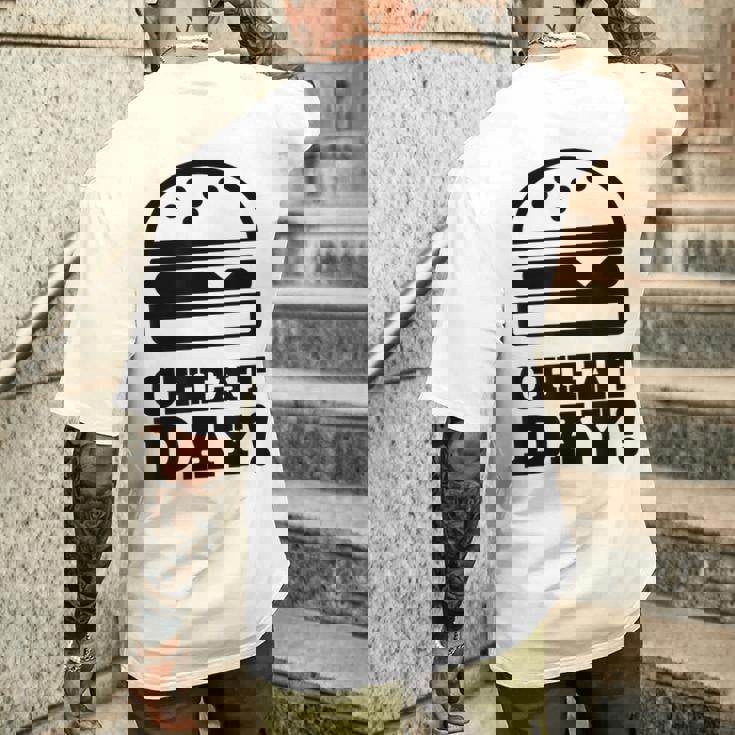 ファニージム チートデー ハンバーガー キャブ フード メンズTシャツ バックプリント 彼への贈り物