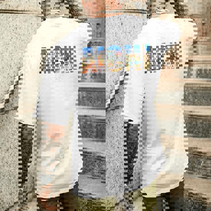 愛知県 日本 国営都市 設立 ヴィンテージ メンズTシャツ バックプリント 彼への贈り物