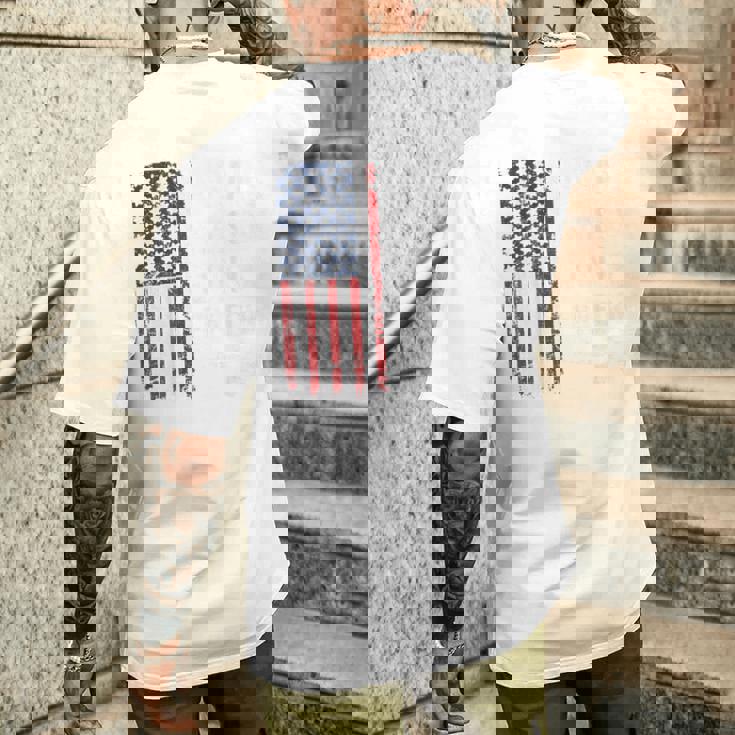 葉巻ウィスキーガン&フリーダム アメリカ国旗 7月4日 バック メンズTシャツ バックプリント 彼への贈り物