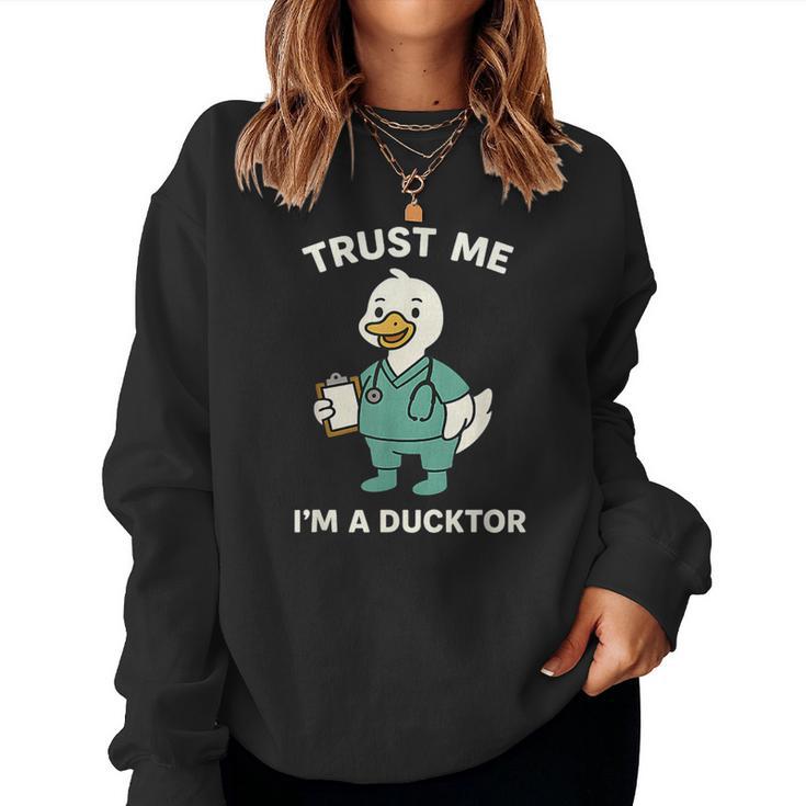 Trust Me I'm A Ducktor メディカルしゃれクワック ダックドクター レディーススウェットシャツ