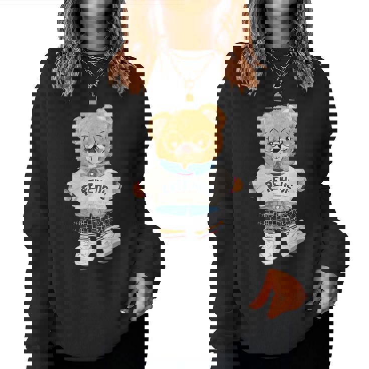 クールなテディベアの女の子と無料の抱擁イラストグラフィック。 レディーススウェットシャツ