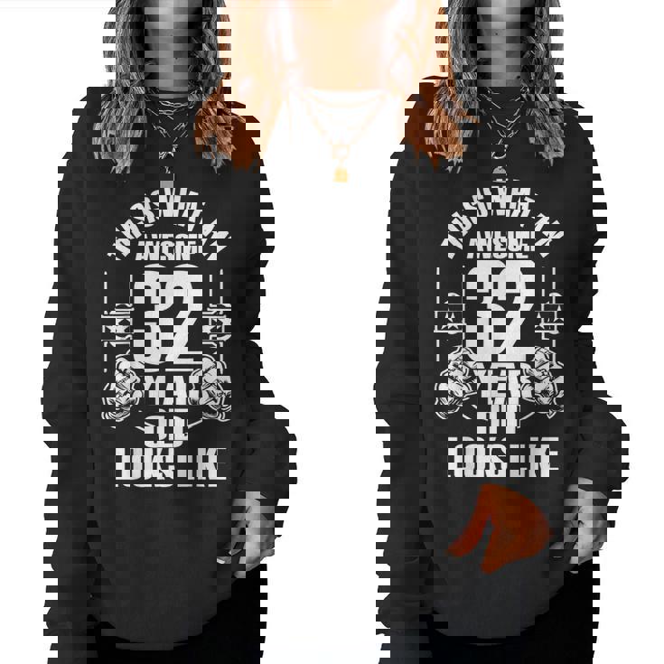 男性、女性、32歳の誕生日への32歳の誕生日プレゼント レディーススウェットシャツ