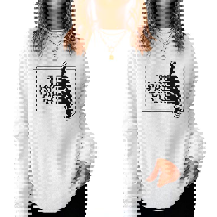 【バックプリント・背中側】ザ・ホース・フェイス The Horse Face 午年 馬 2026 パロディ レディーススウェットシャツ