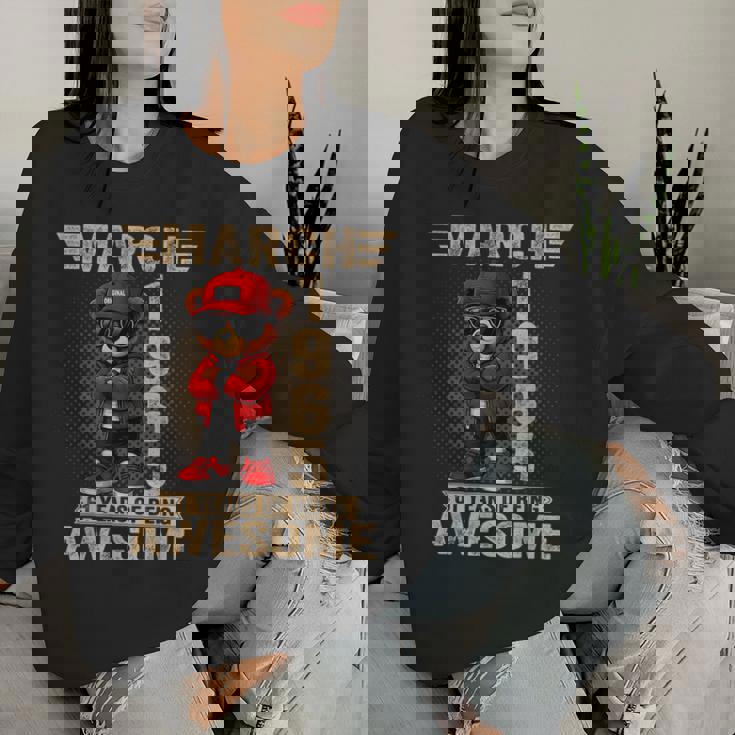 3月 61歳の誕生日 男性 女性 1965年 素晴らしいテディベア レディーススウェットシャツ 彼女への贈り物