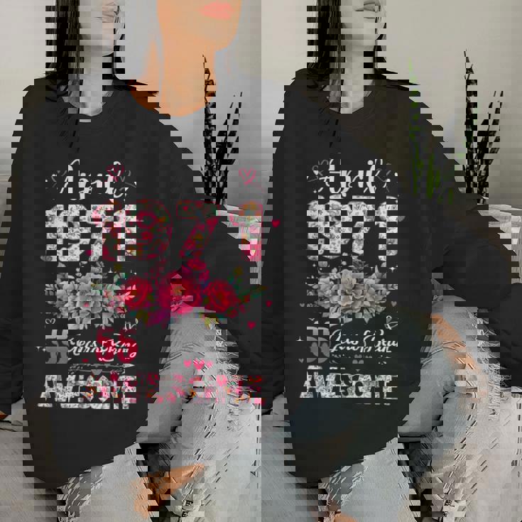 55歳 1971年4月 花柄 55歳 誕生日 男性 女性 レディーススウェットシャツ 彼女への贈り物