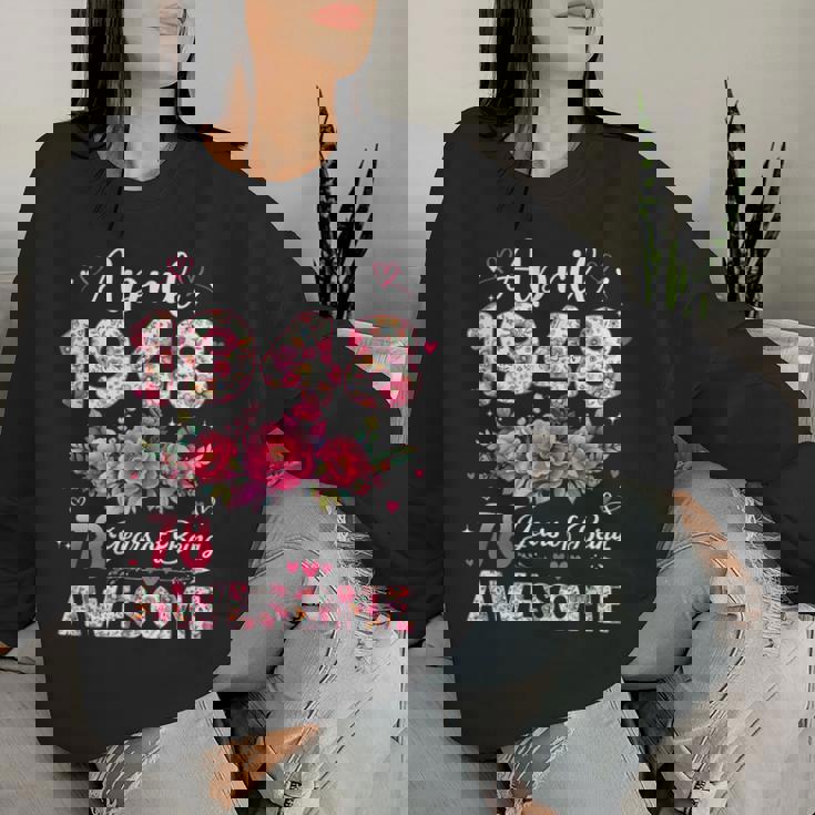 78歳 1948年4月 花柄 78歳 誕生日 男性 女性 レディーススウェットシャツ 彼女への贈り物