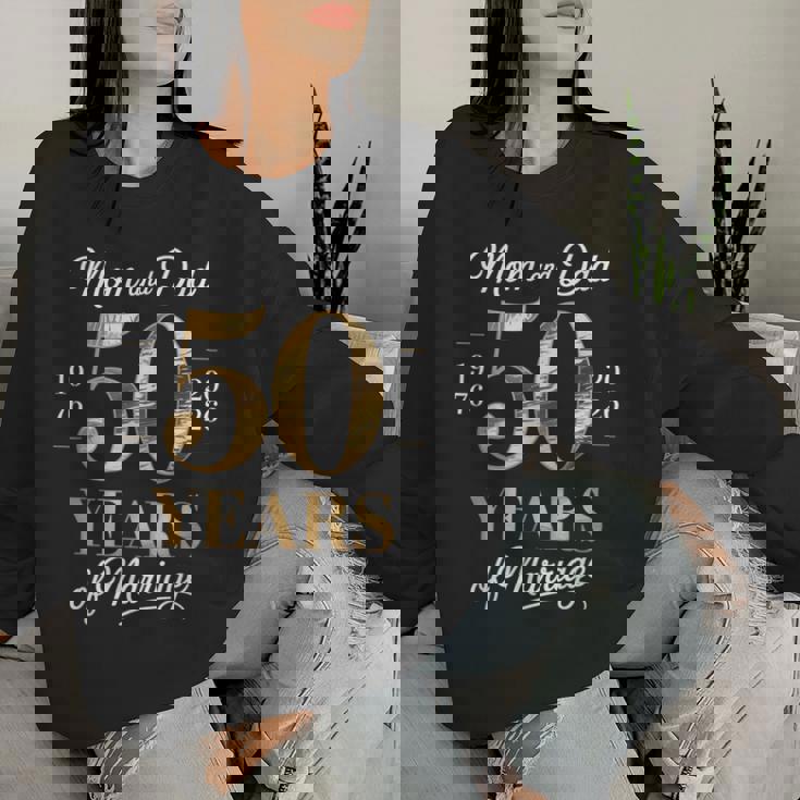 お父さんとお母さんの結婚 50 周年記念 1976 年から 2026 年まで レディーススウェットシャツ 彼女への贈り物