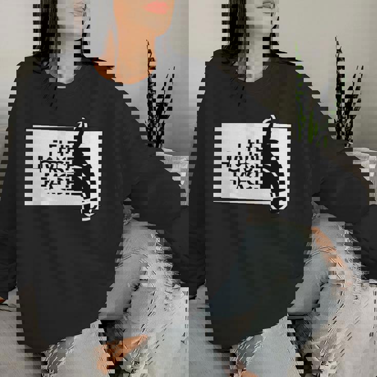 ザ・ホース・フェイス The Horse Face 午年 馬【十二支 干支】2026年 ブランド パロディ 長袖tシャツ レディーススウェットシャツ 彼女への贈り物