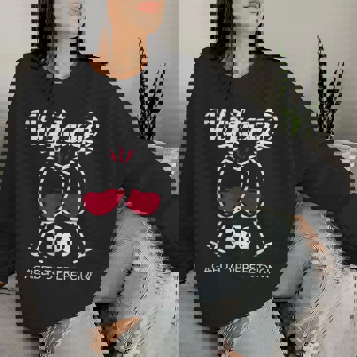 傘寿祝い ワイン好き 酒好き 父 母 男性 女性 80歳お祝いintage Aged To Perfection レディーススウェットシャツ 彼女への贈り物