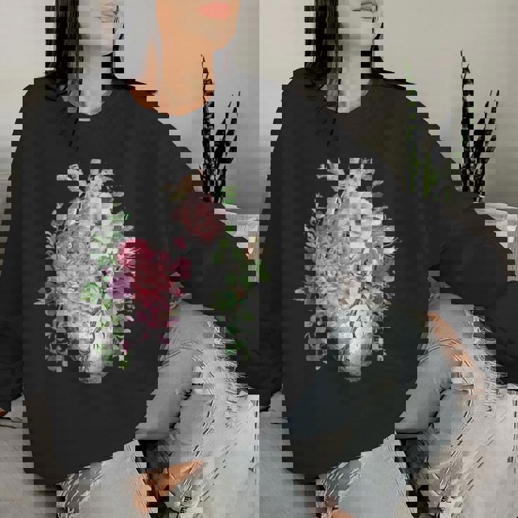 花の解剖学 人間の心とバラ、ボタニカルハート レディーススウェットシャツ 彼女への贈り物