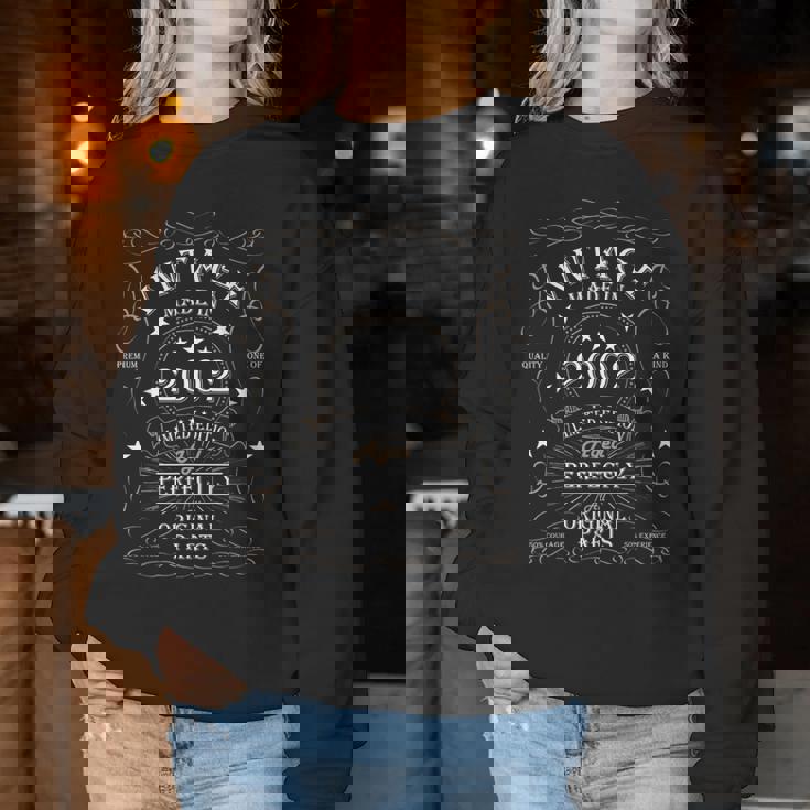 24 歳の誕生日レトロ限定版男性女性ヴィンテージ 2002 レディーススウェットシャツ 面白い贈り物