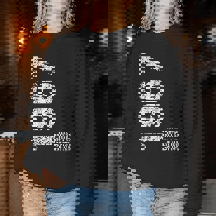 58歳の誕生日 男性 女性 58歳 1967年 誕生日プレゼント レディーススウェットシャツ 面白い贈り物