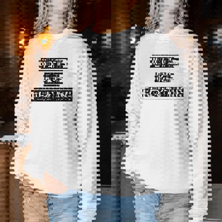 ピラティスは、女性と男性がピラティスを愛するすべてのものを修正します。 レディーススウェットシャツ 面白い贈り物