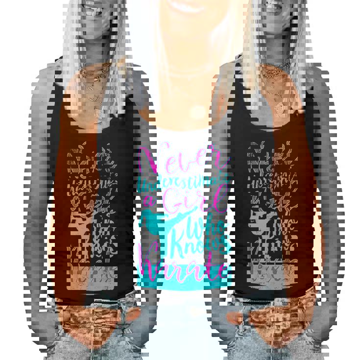 空手を知っている女の子を過小評価してはいけない面白い名言 レディースタンクトップ