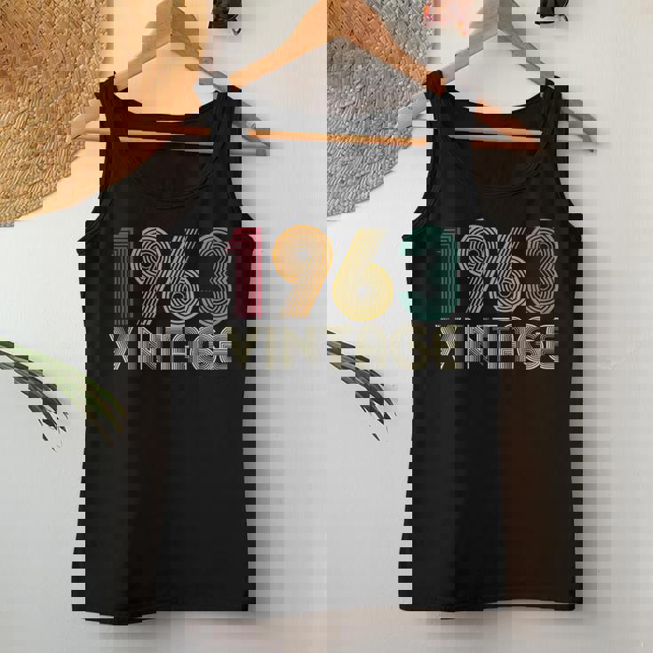 63歳の誕生日プレゼント 63歳 男性 女性 レトロ ヴィンテージ 1963 レディースタンクトップ 面白い贈り物