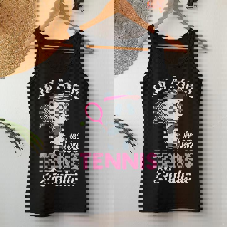 Just A Girl Who Love Tennis & Pandas パンダテニス愛好家 レディースタンクトップ 面白い贈り物