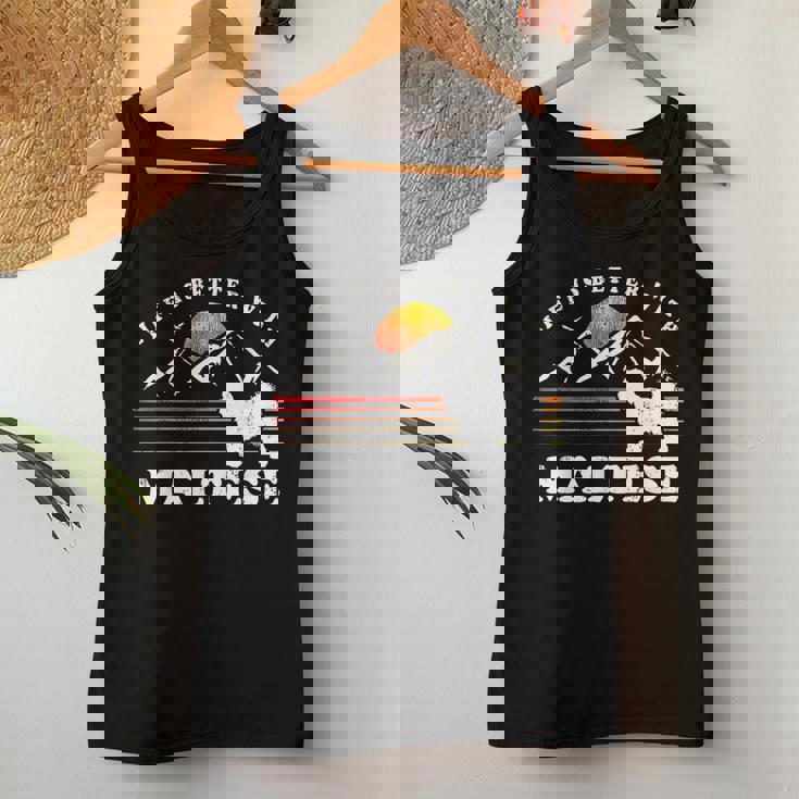 Life Better マルチーズ ビンテージ Dog Mom Dad レディースタンクトップ 面白い贈り物