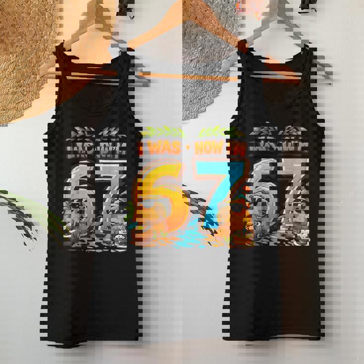 I Was 6 Now I'm 7 Birthday 67 Meme Capybara キッズ 男の子 女の子 レディースタンクトップ 面白い贈り物