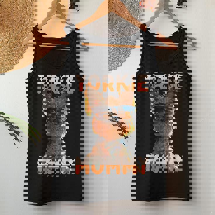 Yorkie Mommyヨーキー ママ 母親 母の日 ママ かわいい ヨークシャー・テリア レディースタンクトップ 面白い贈り物